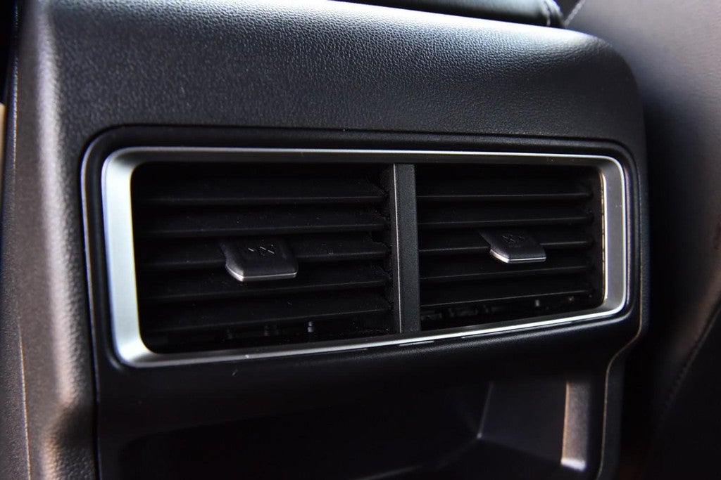 2024 Volkswagen Atlas Cross Sport 2.0T SE w/Technology FWD