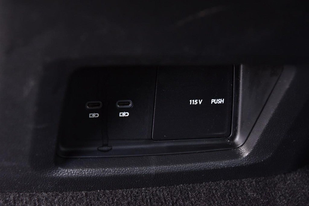 2024 Volkswagen Atlas Cross Sport 2.0T SE w/Technology FWD