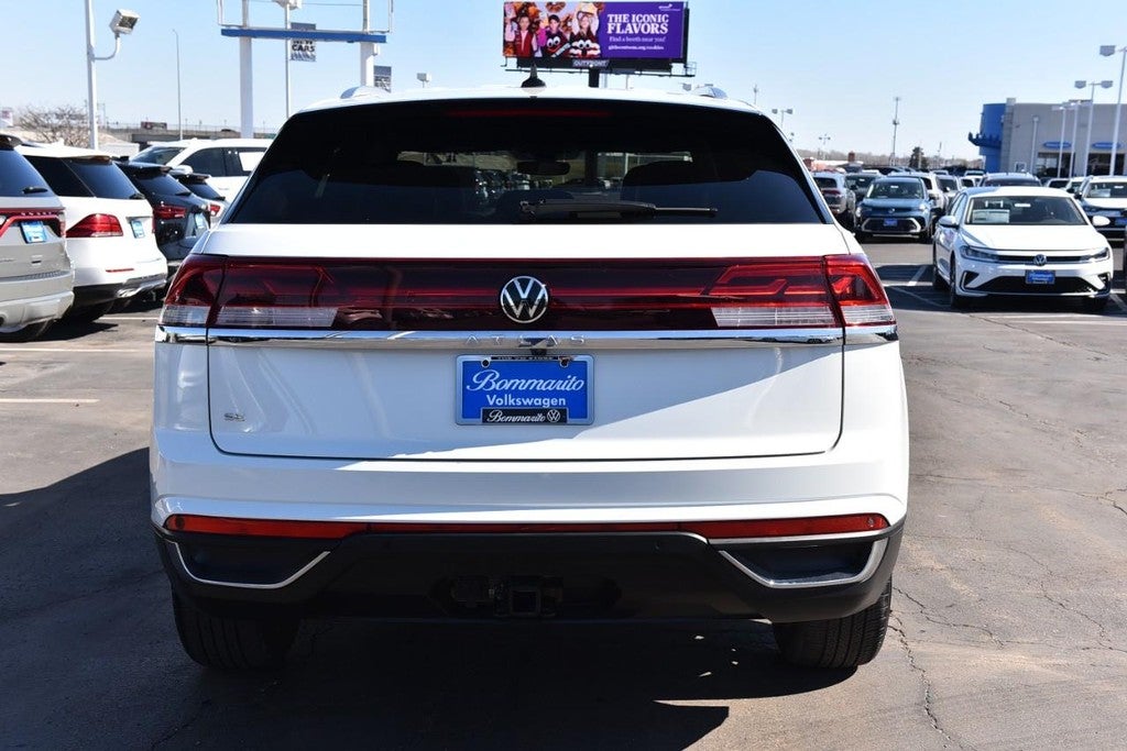 2024 Volkswagen Atlas Cross Sport 2.0T SE w/Technology FWD