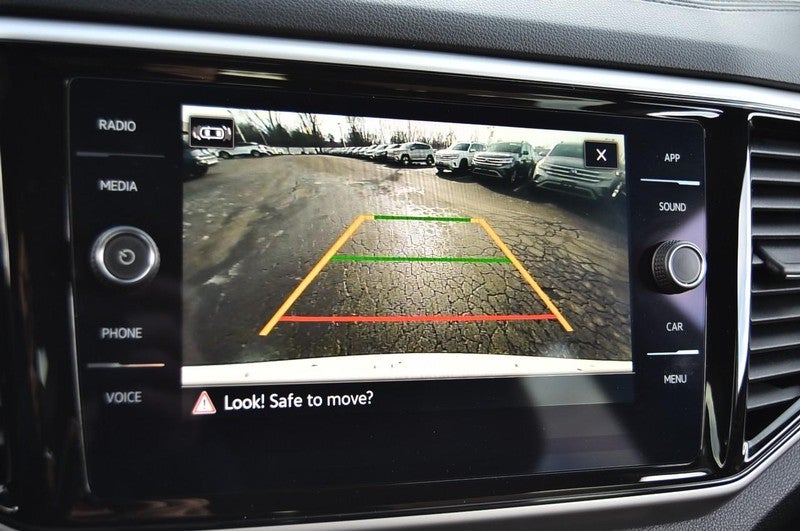 2023 Volkswagen Atlas Cross Sport 3.6L V6 SE w/Technology FWD