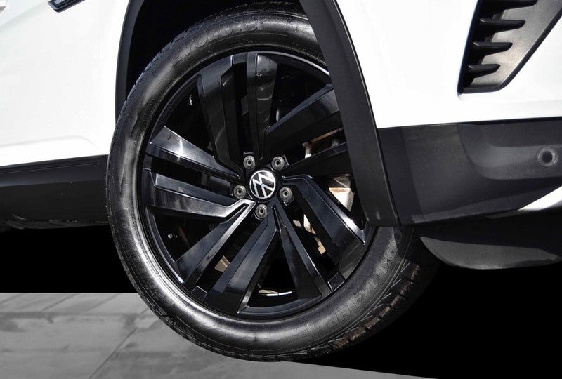 2023 Volkswagen Atlas Cross Sport 3.6L V6 SE w/Technology FWD