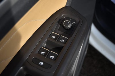 2023 Volkswagen Atlas Cross Sport 3.6L V6 SE w/Technology FWD