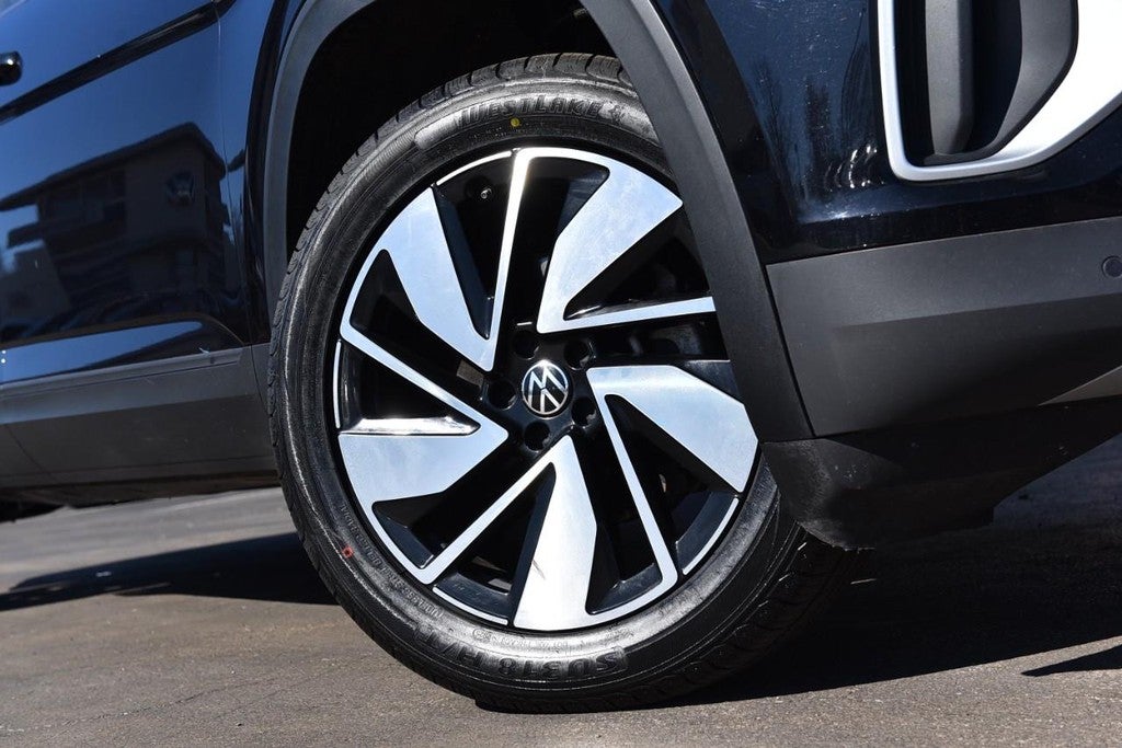 2024 Volkswagen Atlas 2.0T SE w/Technology FWD