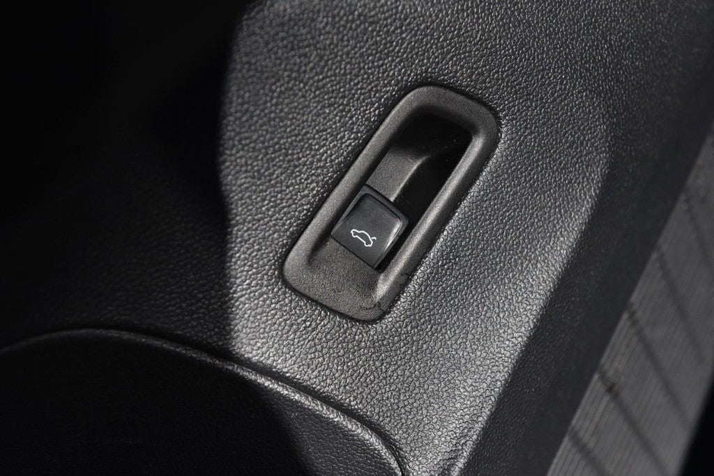 2024 Volkswagen Atlas 2.0T SE w/Technology FWD