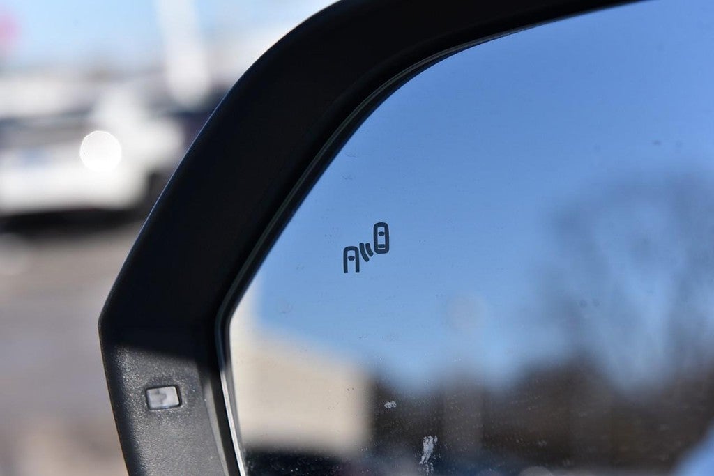 2025 Volkswagen Atlas 2.0T SE w/Technology FWD