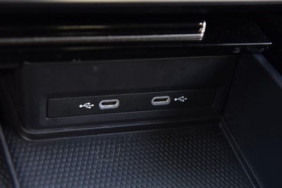 2025 Volkswagen Atlas 2.0T SE w/Technology FWD