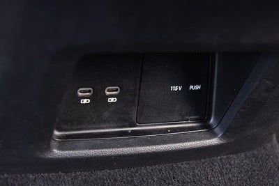 2025 Volkswagen Atlas 2.0T SE w/Technology FWD