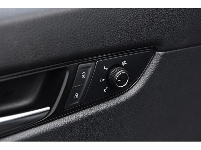 2022 Volkswagen Passat 2.0T Limited Edition