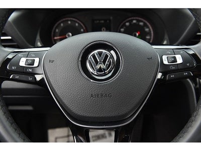 2022 Volkswagen Passat 2.0T Limited Edition