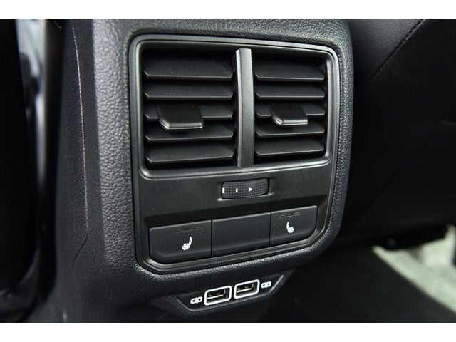 2022 Volkswagen Passat 2.0T Limited Edition