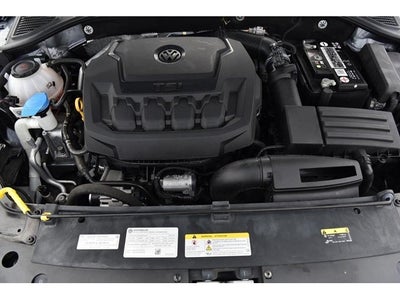 2022 Volkswagen Passat 2.0T Limited Edition