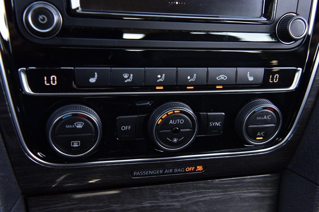 2017 Volkswagen Passat 1.8T SE Auto