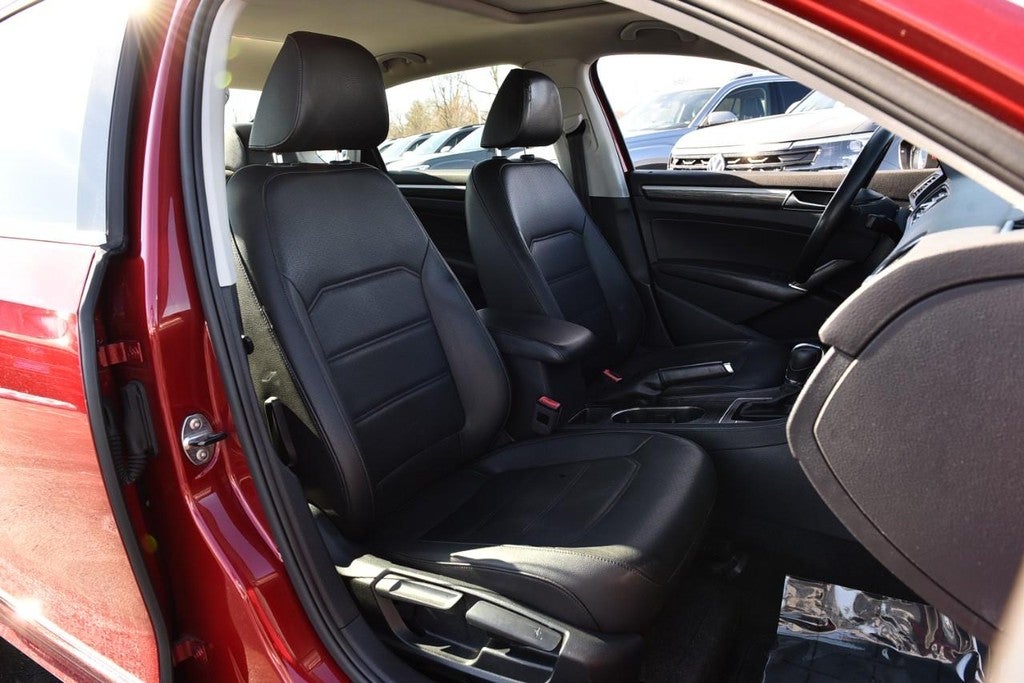 2017 Volkswagen Passat 1.8T SE Auto