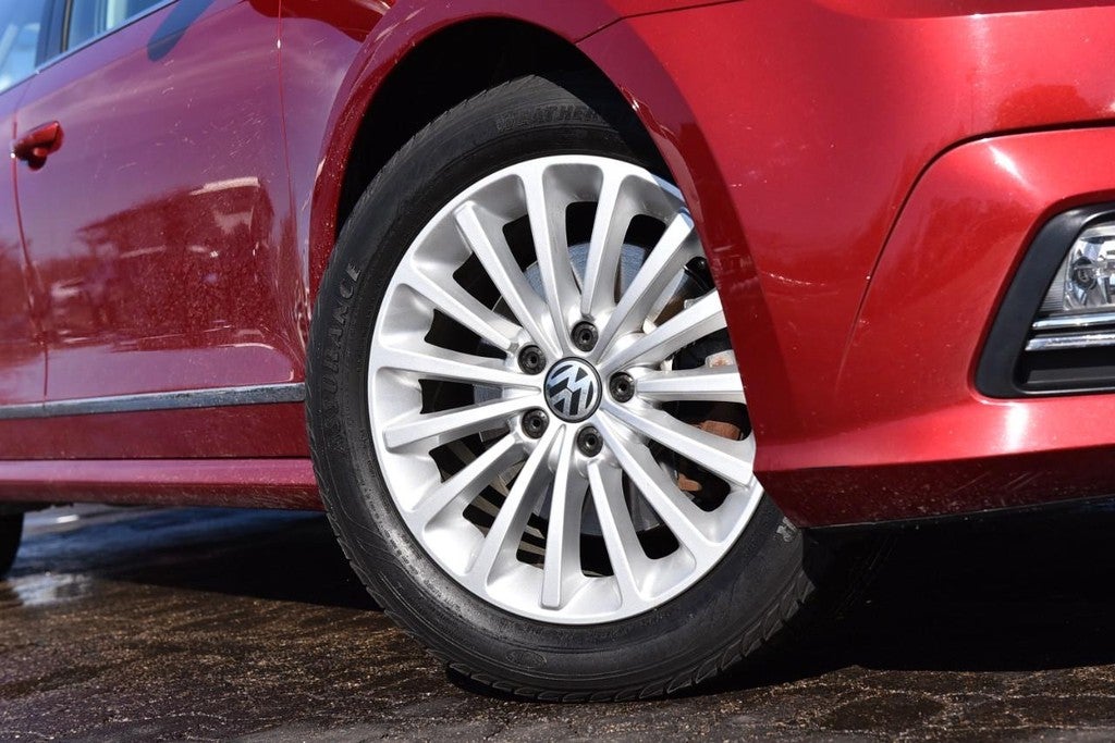 2017 Volkswagen Passat 1.8T SE Auto