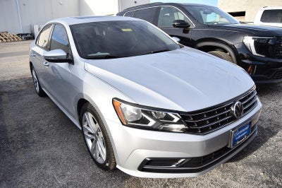 2019 Volkswagen Passat 2.0T Wolfsburg Edition Auto