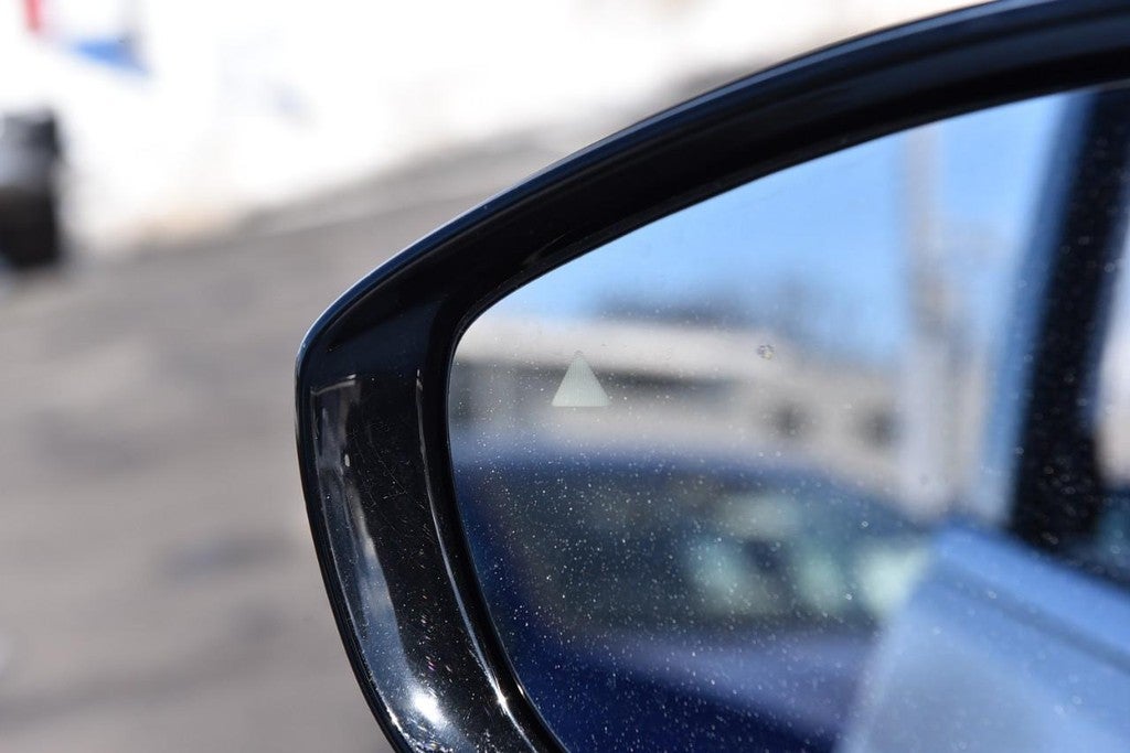 2024 Chrysler Pacifica Hybrid Select FWD