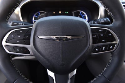 2024 Chrysler Pacifica Hybrid Select FWD