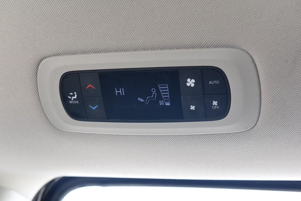 2024 Chrysler Pacifica Hybrid Select FWD