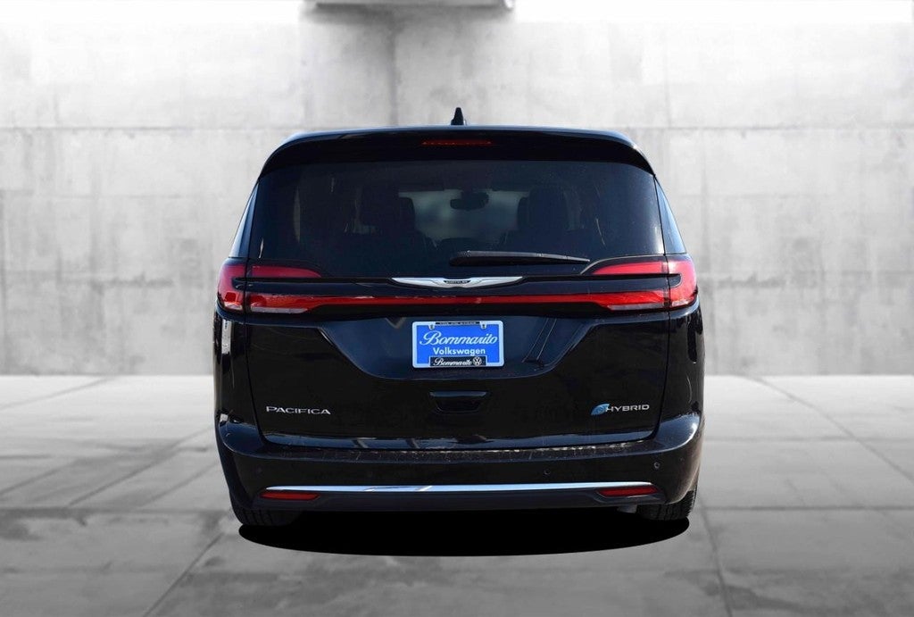2024 Chrysler Pacifica Hybrid Select FWD