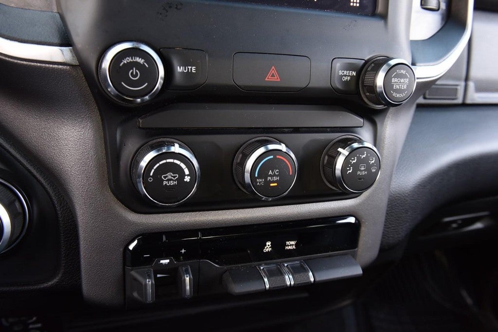 2024 RAM 2500 Big Horn 4x4 Crew Cab 6'4" Box