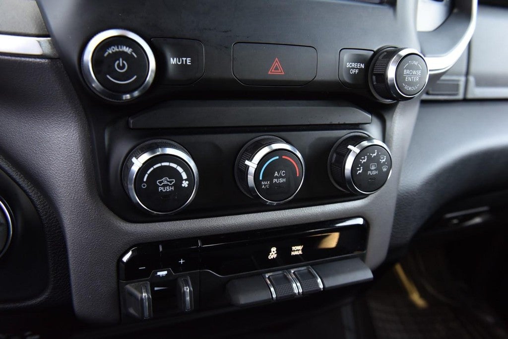 2024 RAM 2500 Big Horn 4x4 Crew Cab 8' Box