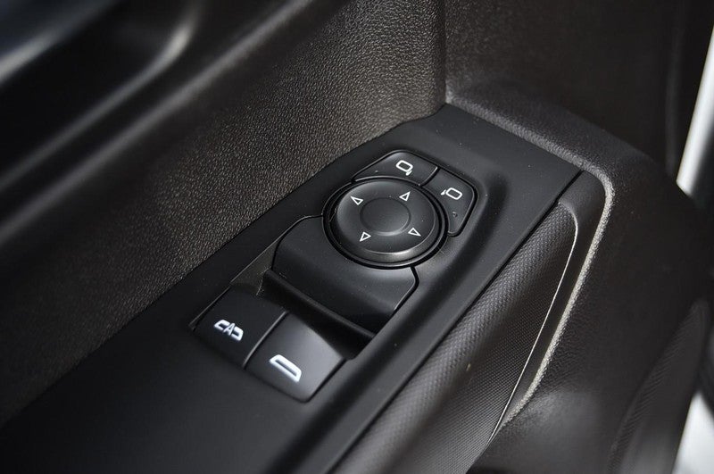 2024 Chevrolet Silverado 1500 2WD Reg Cab 140" Work Truck