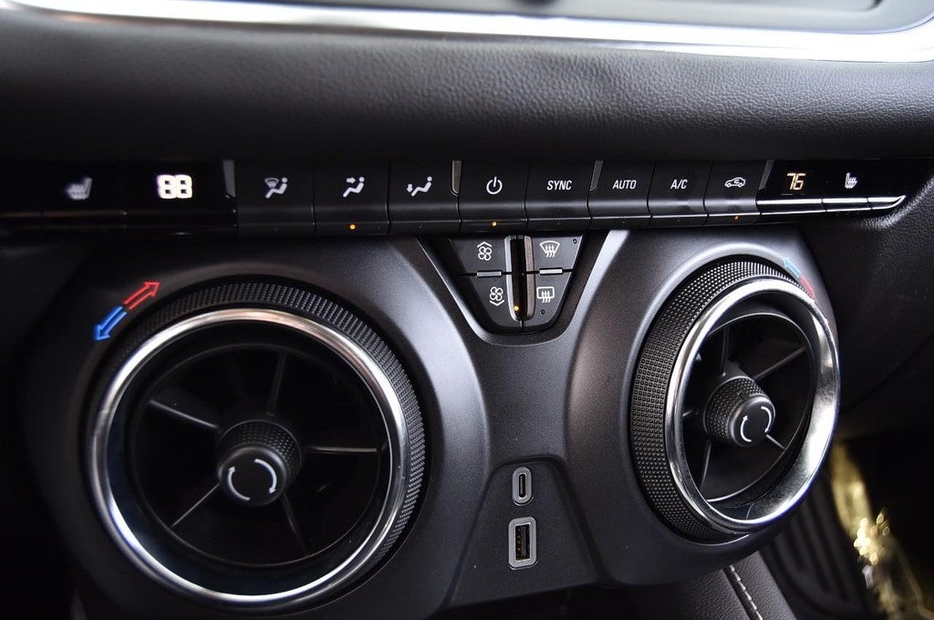 2025 Chevrolet Blazer AWD 4dr LT w/2LT