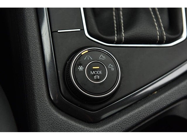 2024 Volkswagen Tiguan 2.0T SE 4MOTION