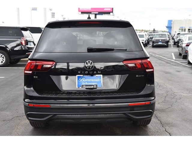 2024 Volkswagen Tiguan 2.0T SE 4MOTION