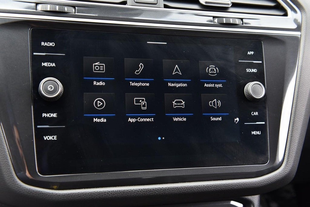 2024 Volkswagen Tiguan 2.0T SE 4MOTION