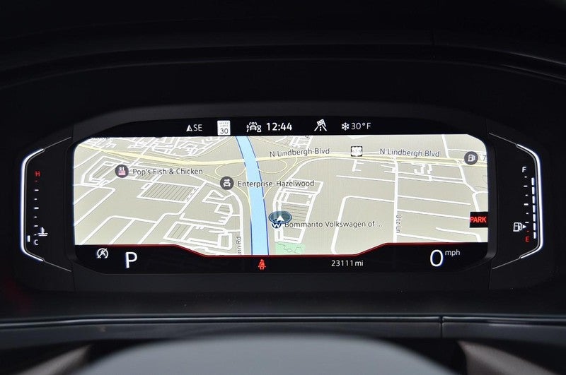 2022 Volkswagen Taos SEL 4MOTION