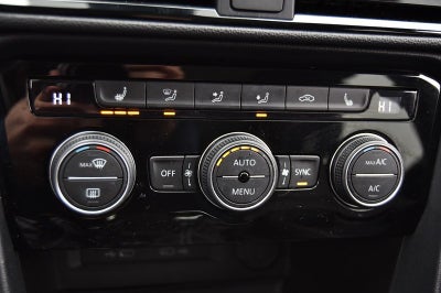 2022 Volkswagen Taos SEL 4MOTION