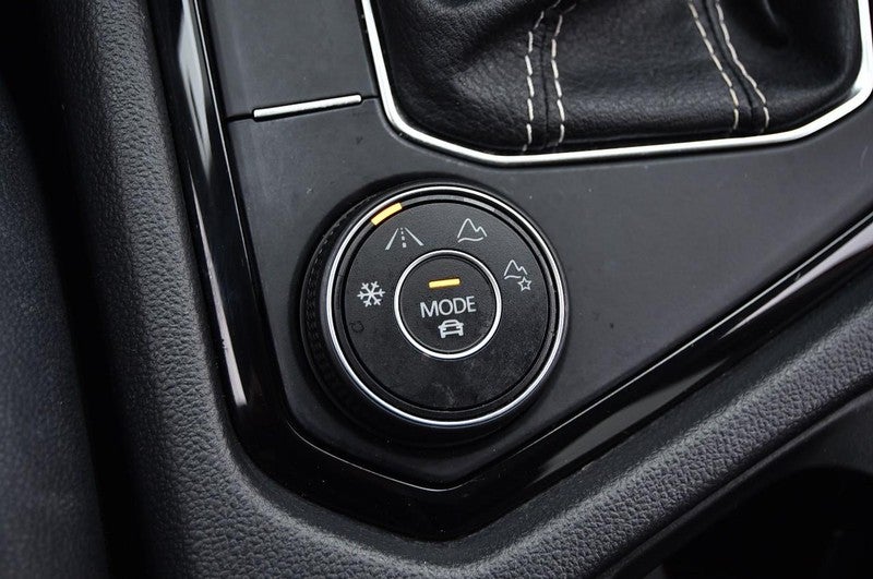 2022 Volkswagen Taos SEL 4MOTION