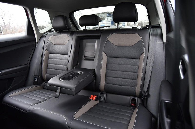 2022 Volkswagen Taos SEL 4MOTION