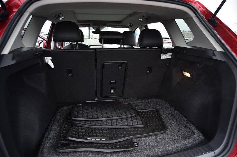 2022 Volkswagen Taos SEL 4MOTION