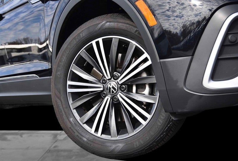 2024 Volkswagen Tiguan 2.0T Wolfsburg Edition FWD