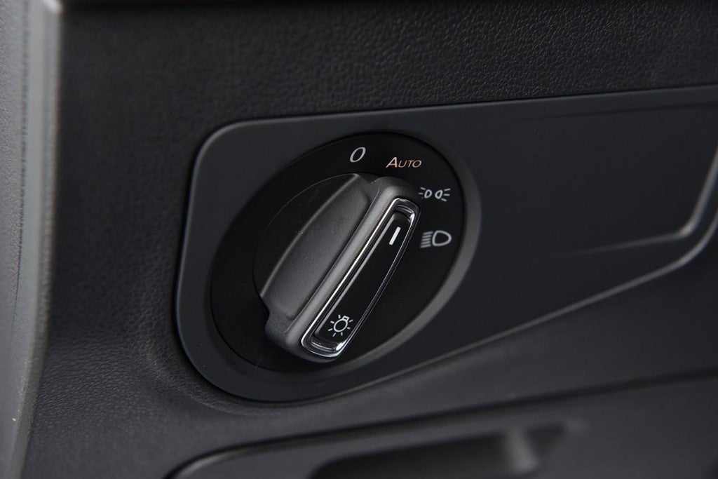 2022 Volkswagen Tiguan 2.0T SE FWD