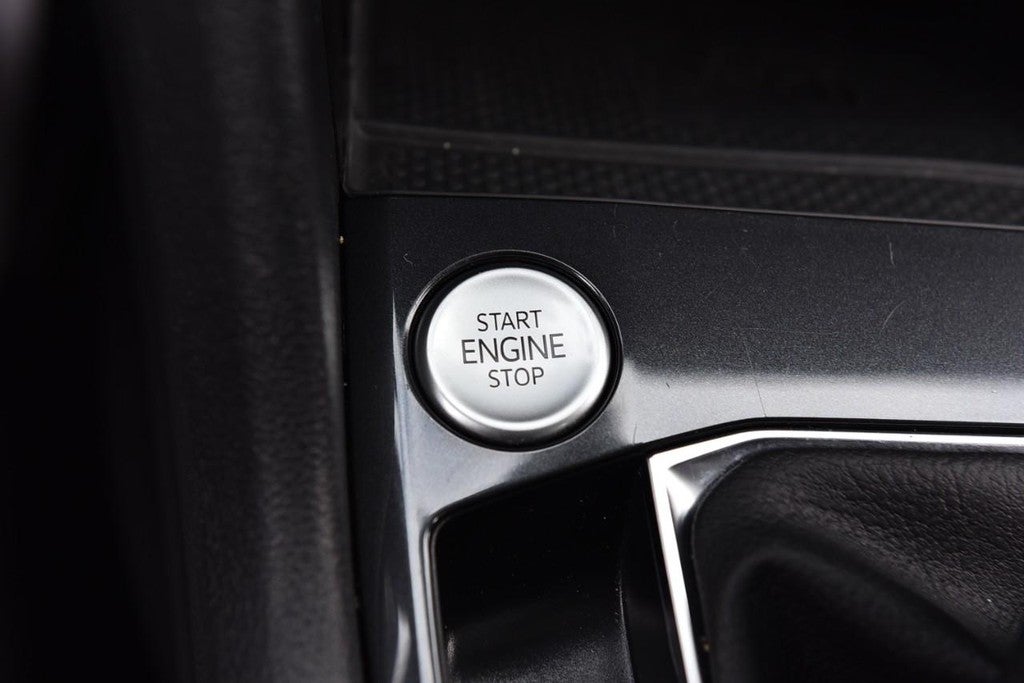 2022 Volkswagen Tiguan 2.0T SE FWD