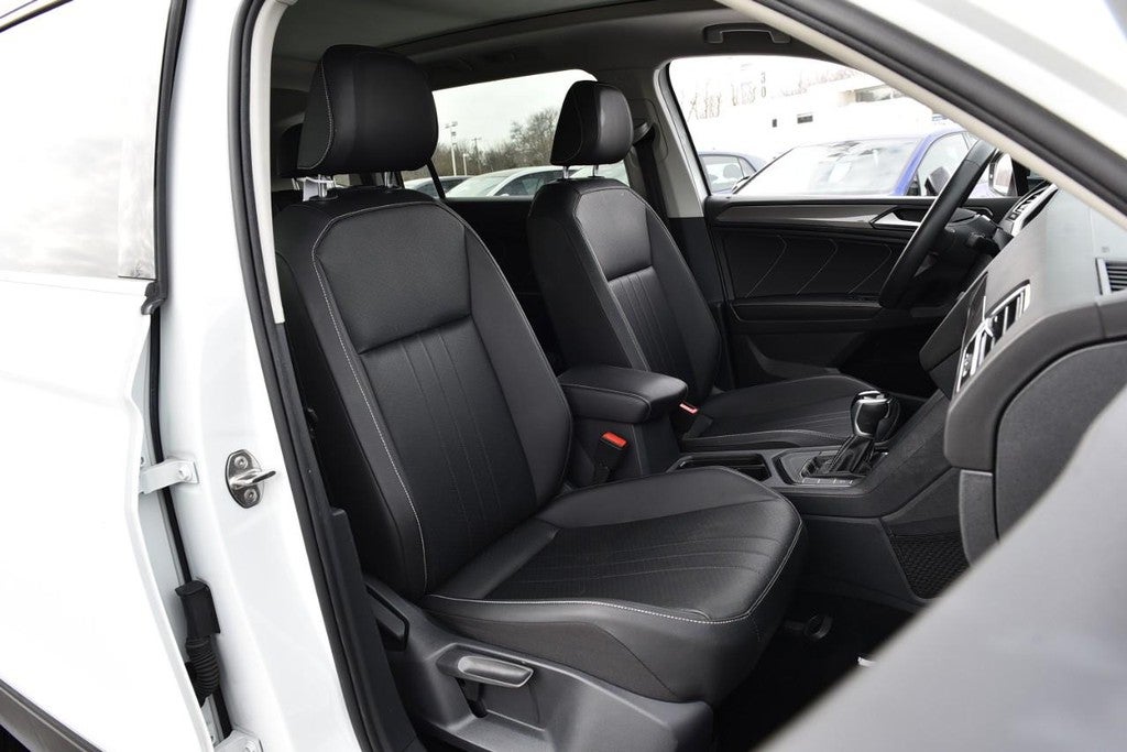 2022 Volkswagen Tiguan 2.0T SE FWD