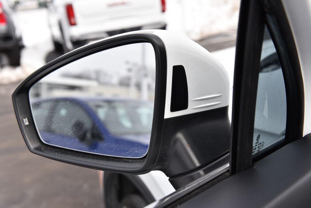 2022 Volkswagen Tiguan 2.0T SE FWD