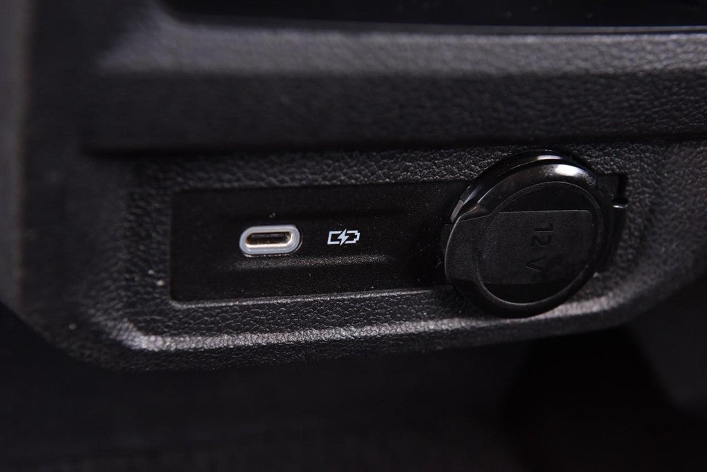 2022 Volkswagen Tiguan 2.0T SE FWD