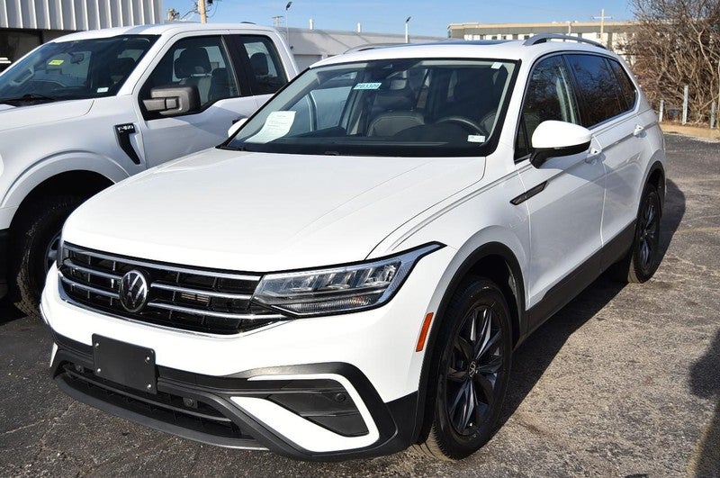 2022 Volkswagen Tiguan 2.0T SE FWD