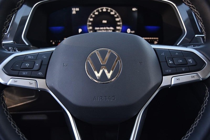 2023 Volkswagen Tiguan 2.0T SE FWD