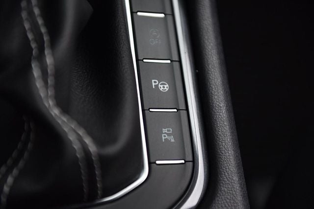 2024 Volkswagen Tiguan 2.0T SEL R-Line