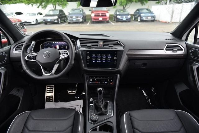 2024 Volkswagen Tiguan 2.0T SEL R-Line