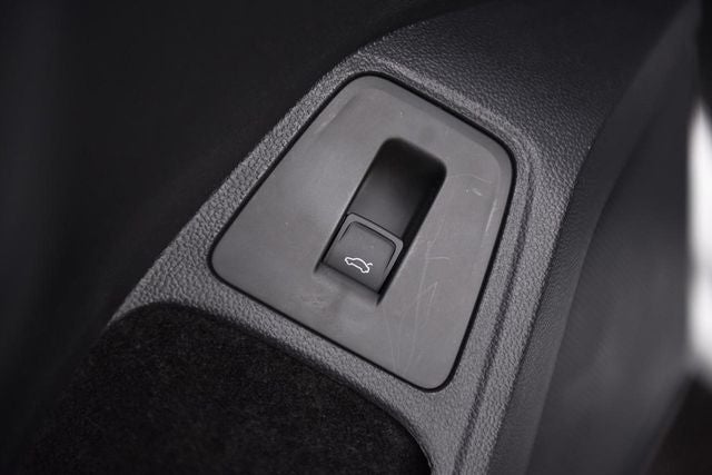 2024 Volkswagen Tiguan 2.0T SEL R-Line