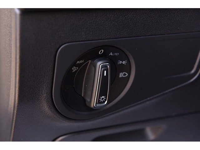 2024 Volkswagen Tiguan SEL R-Line