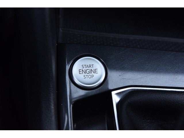 2024 Volkswagen Tiguan SEL R-Line