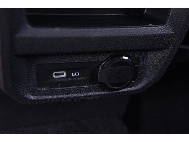 2024 Volkswagen Tiguan SEL R-Line