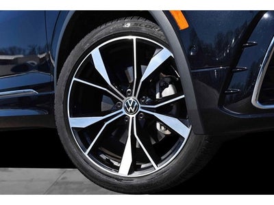 2024 Volkswagen Tiguan SEL R-Line